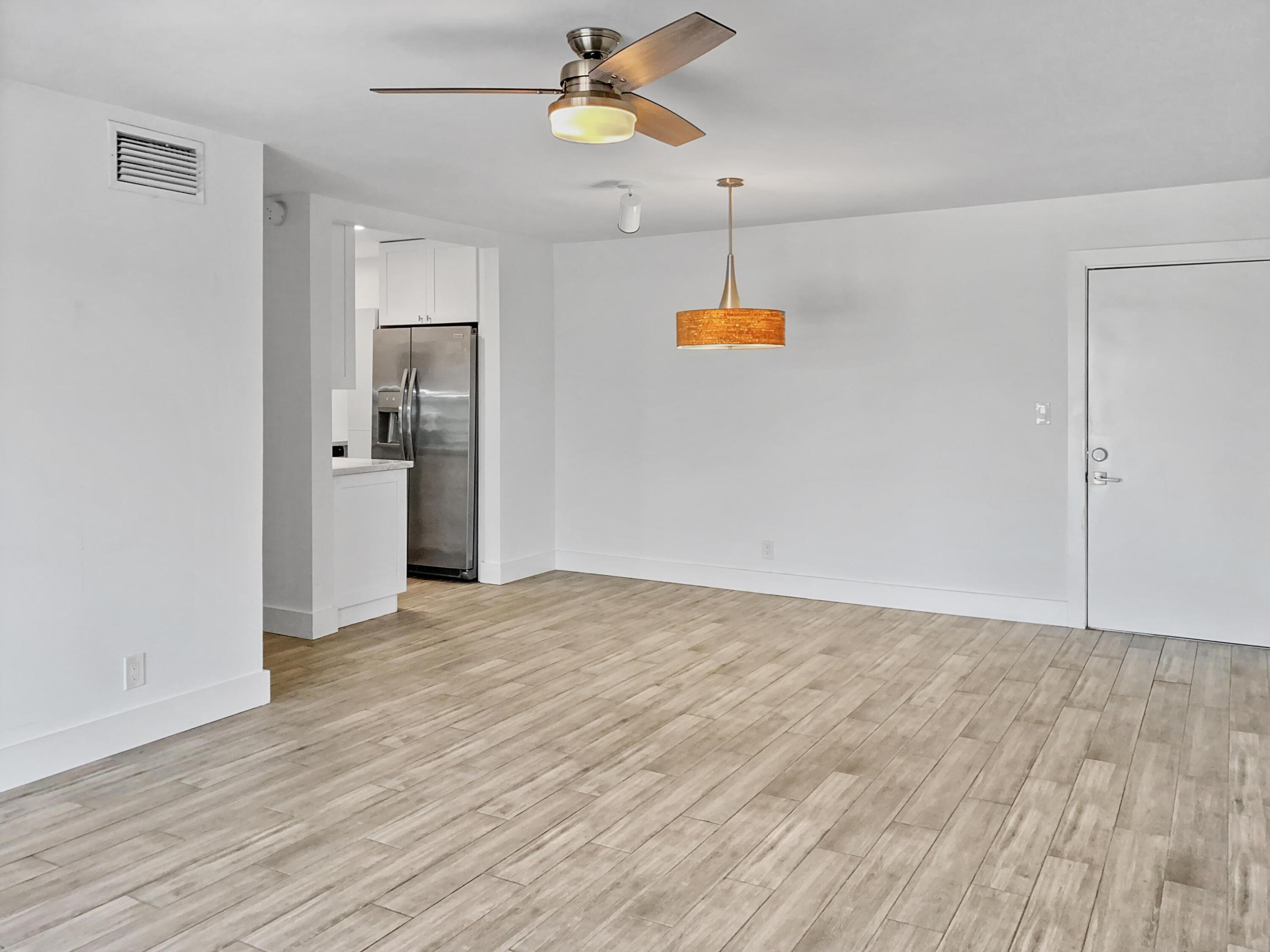 2970 NE 16th Avenue 307