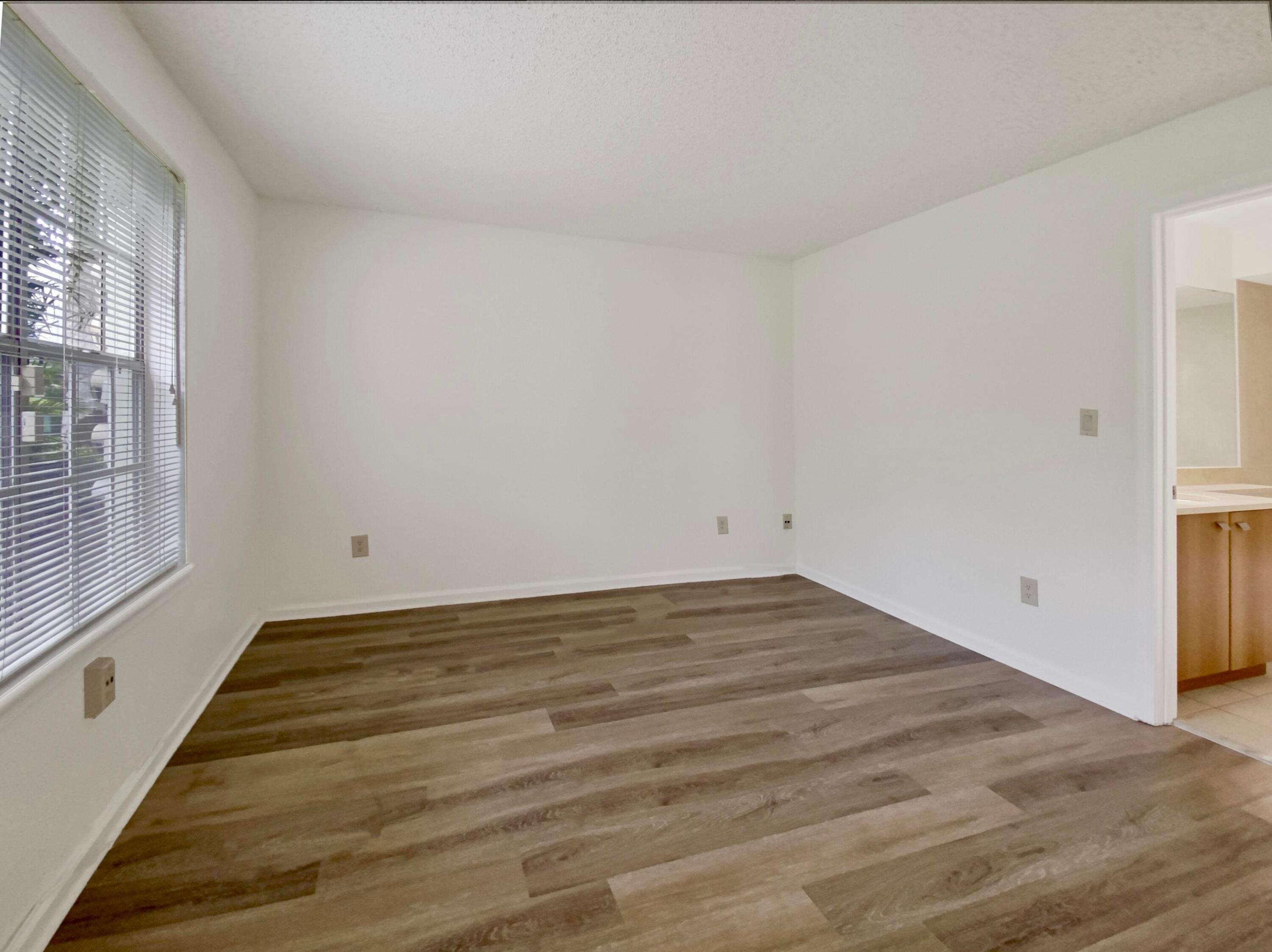1215 Crystal Way I