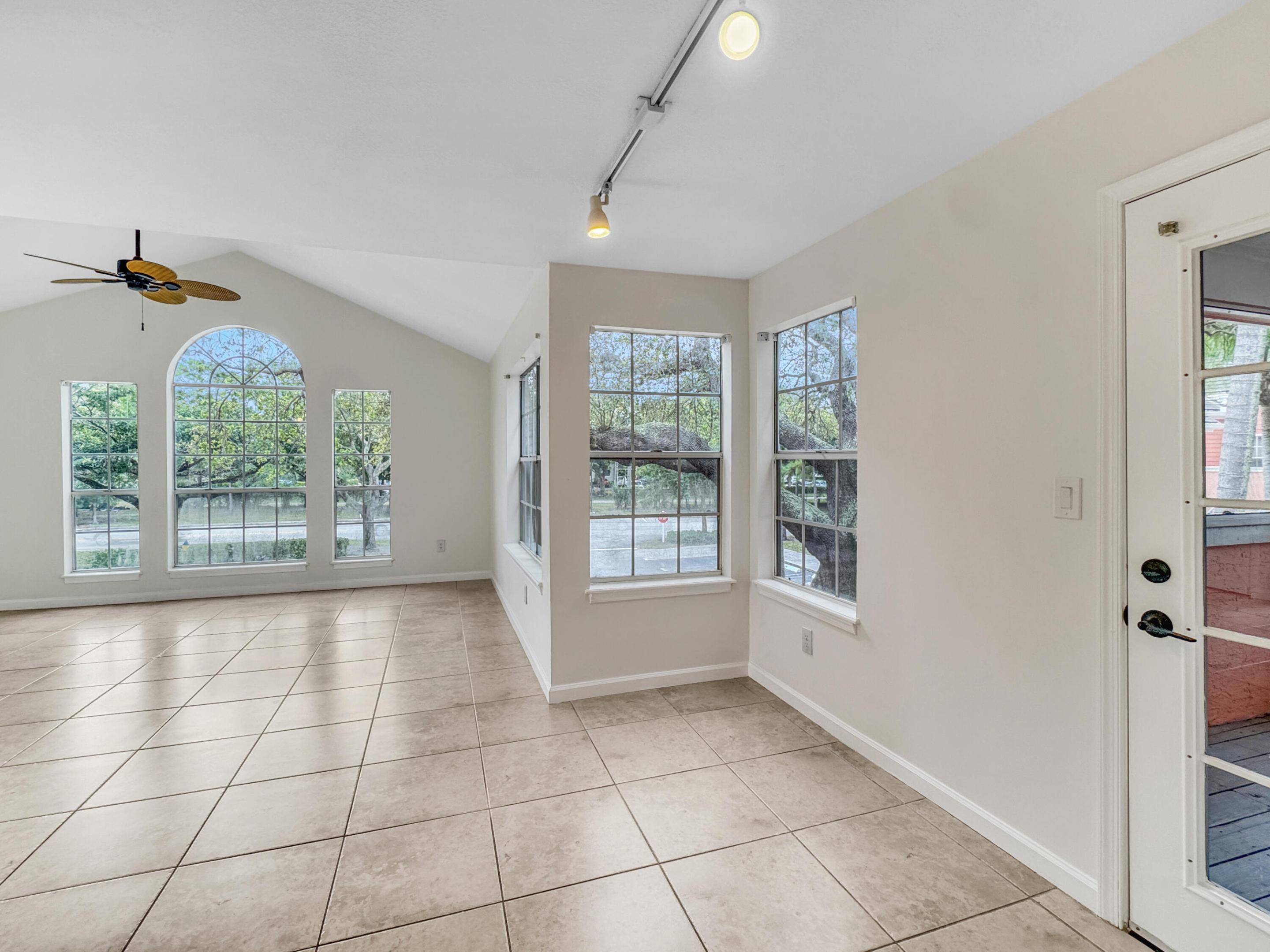 1011 Crystal Way B
