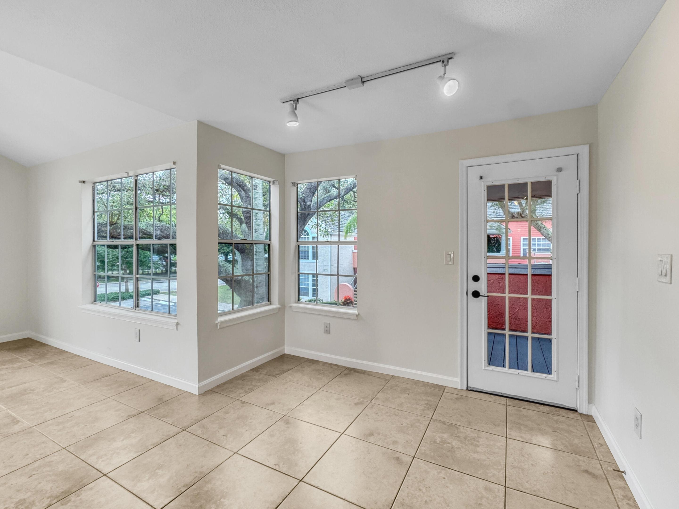 1011 Crystal Way B