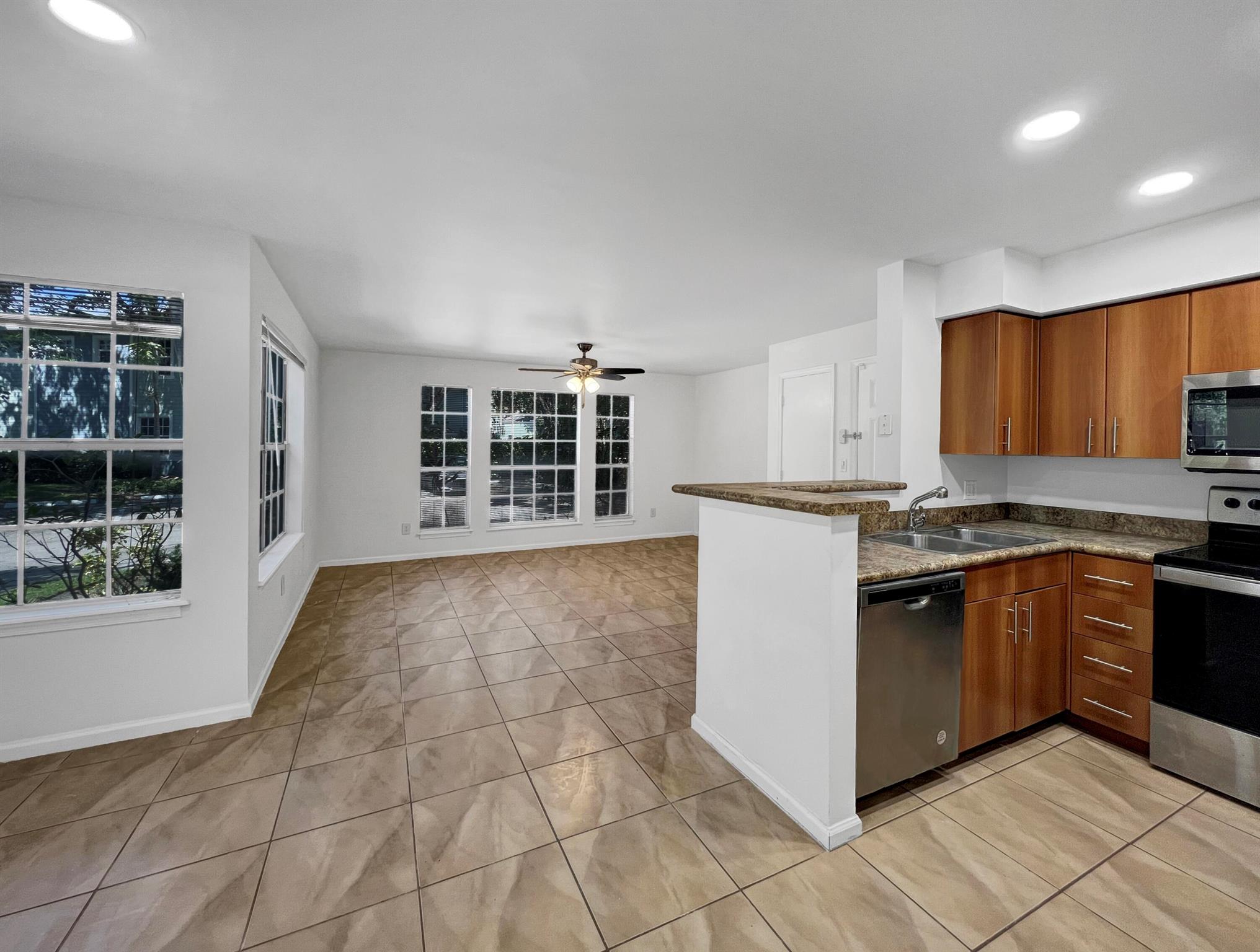 1050 Crystal Way G