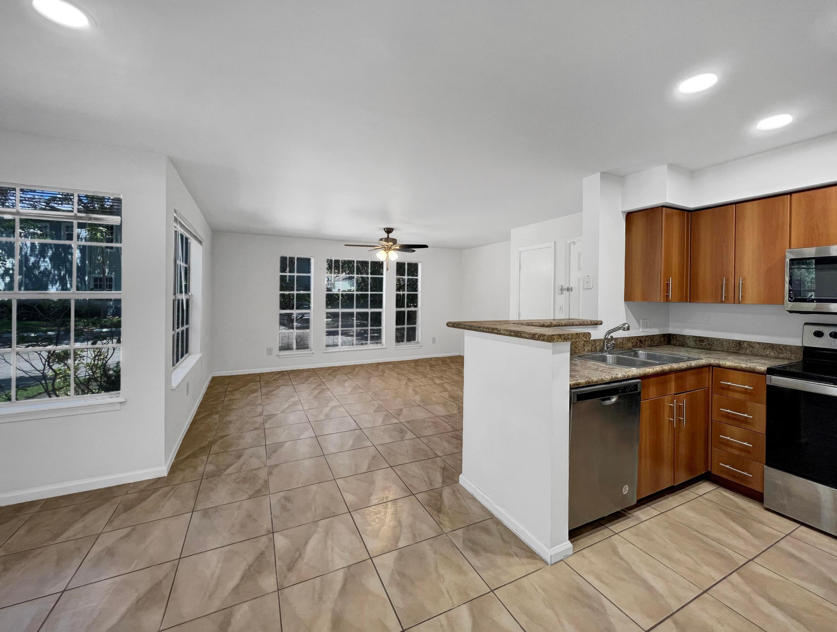 1050 Crystal Way G