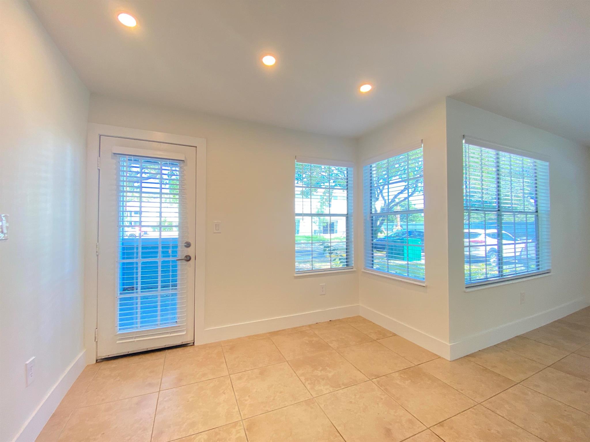 1275 Crystal Way G