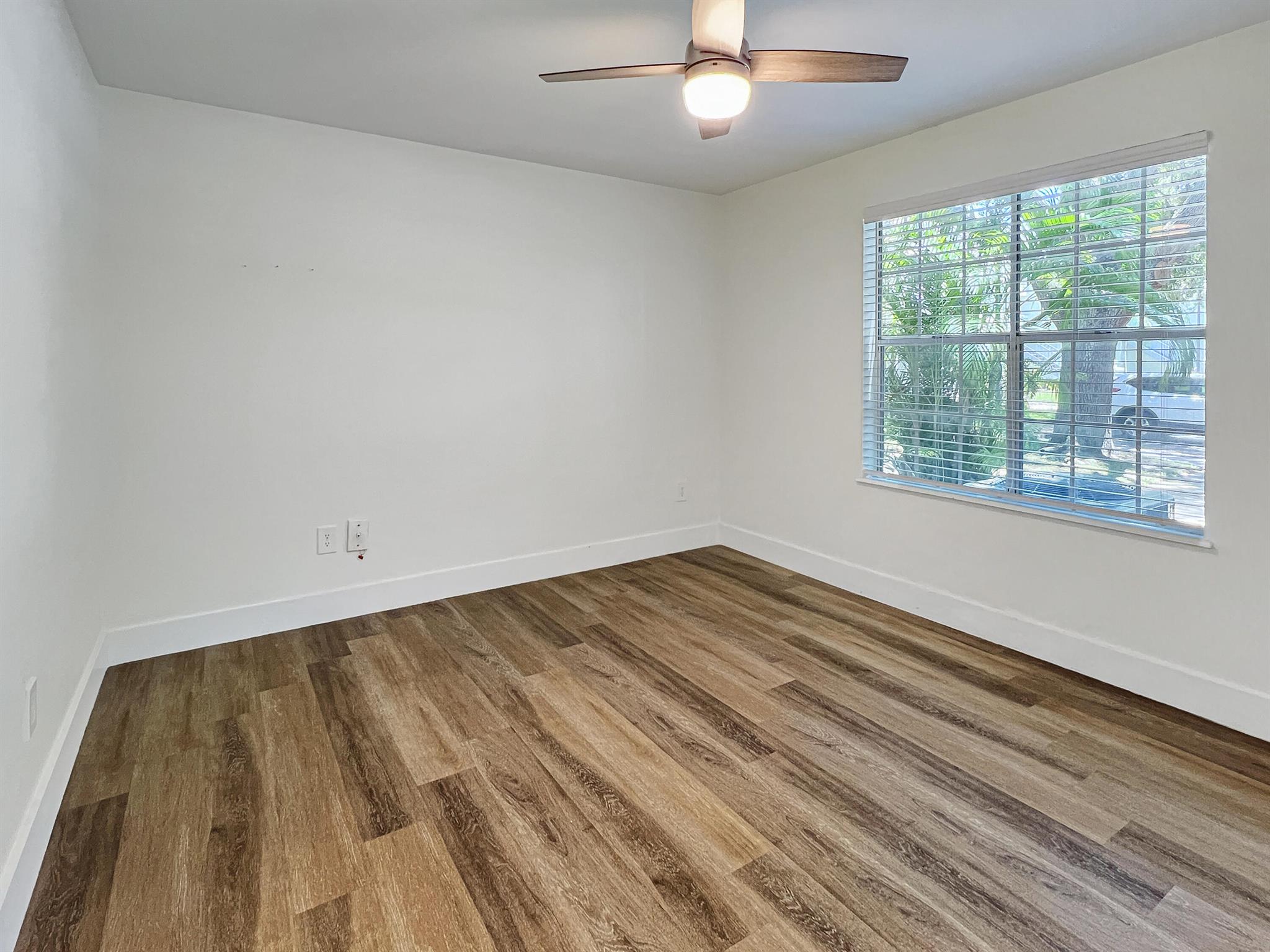 1275 Crystal Way G
