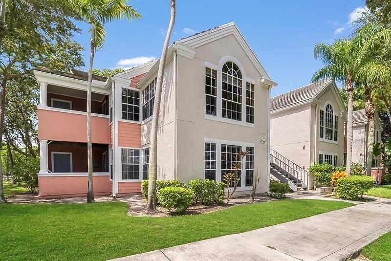 1055 Crystal Way C