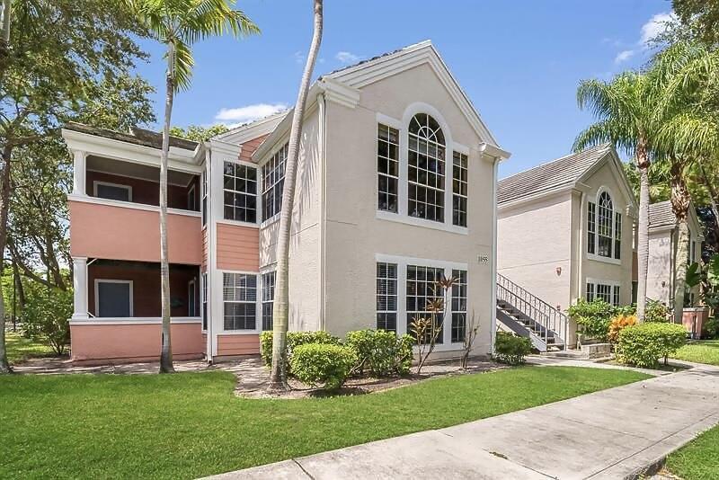1055 Crystal Way C