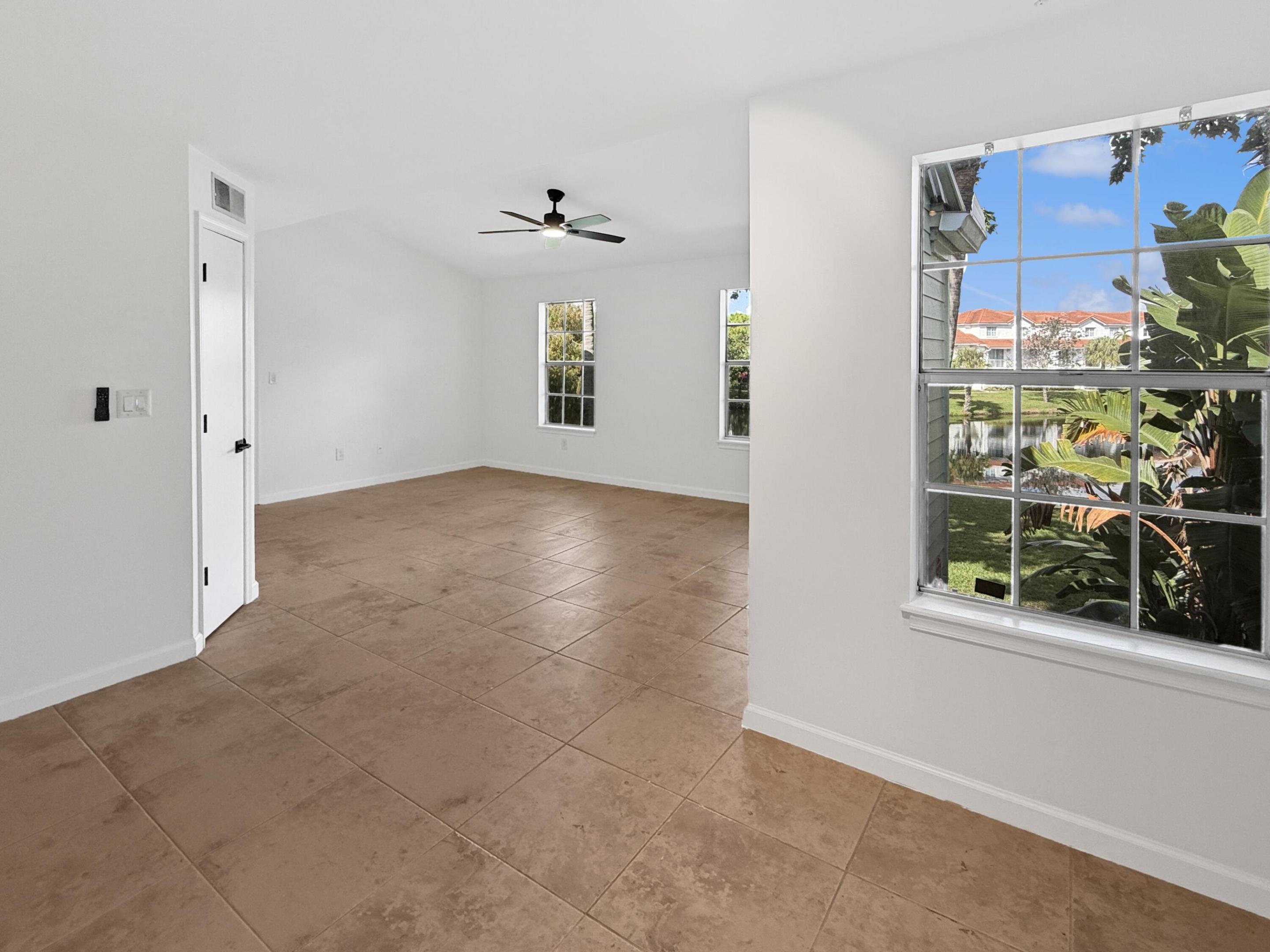 1215 Crystal Way L