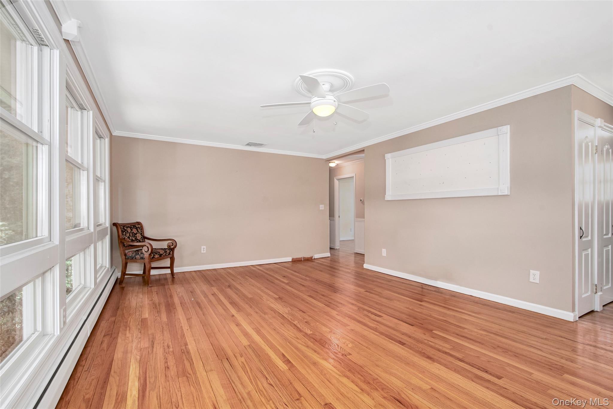 121 Parkview Place