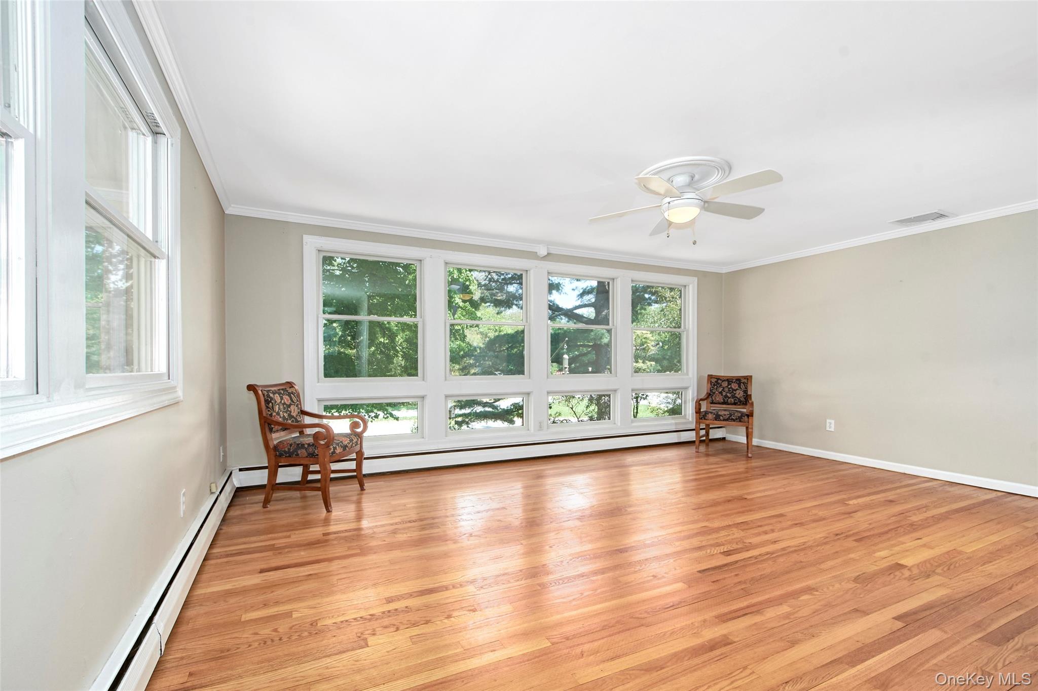 121 Parkview Place
