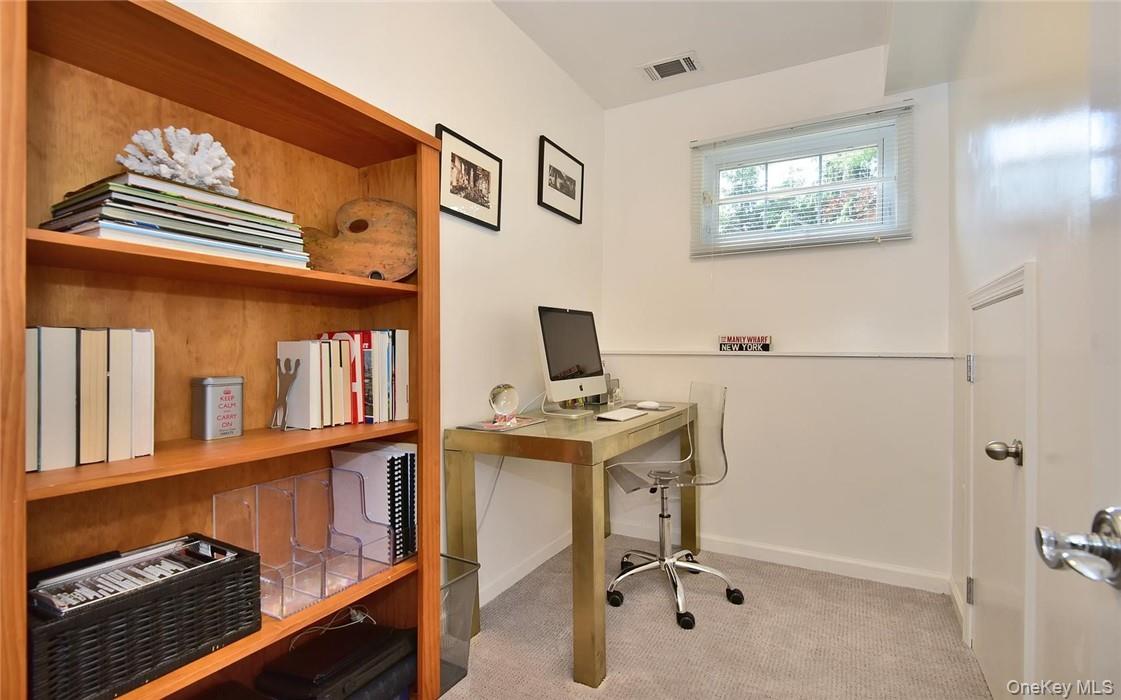 9 Franklin Avenue