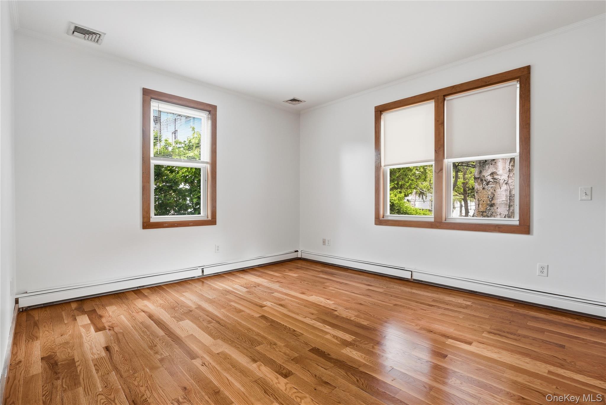 116 Carpenter Avenue