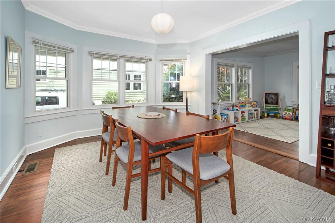18 Elmwood Avenue