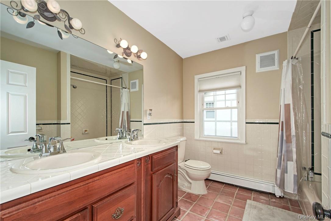 18 Elmwood Avenue