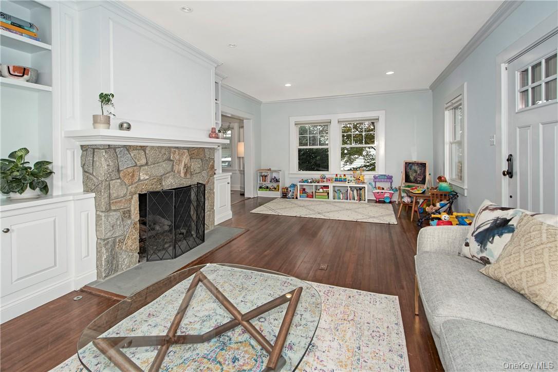 18 Elmwood Avenue