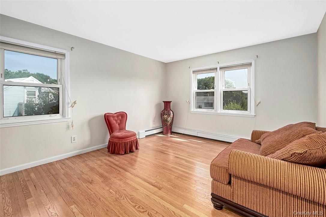 28 Beechwood Avenue