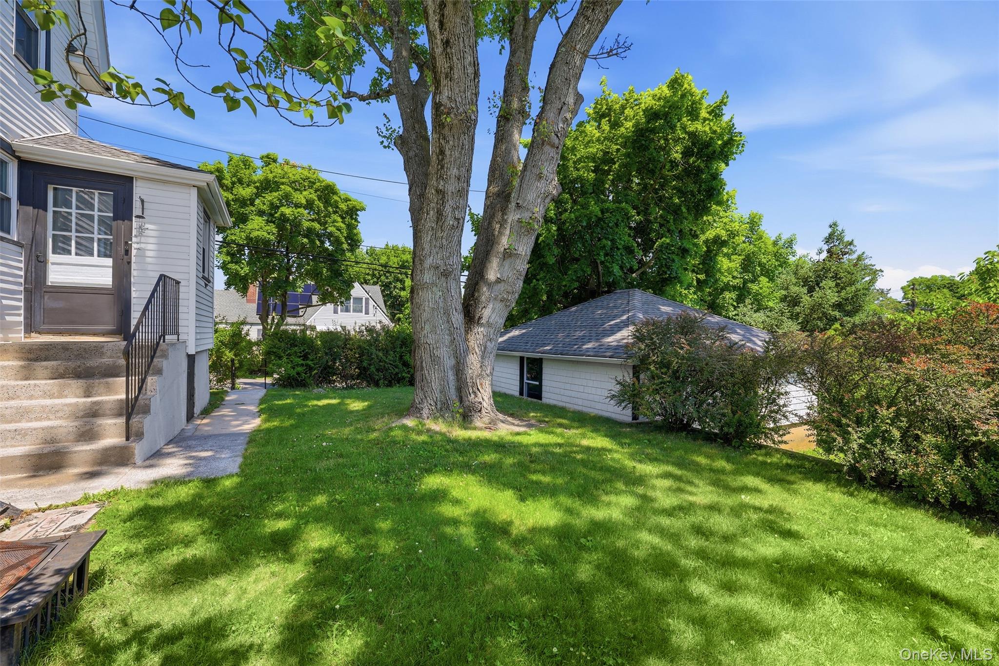 1415 Park Avenue