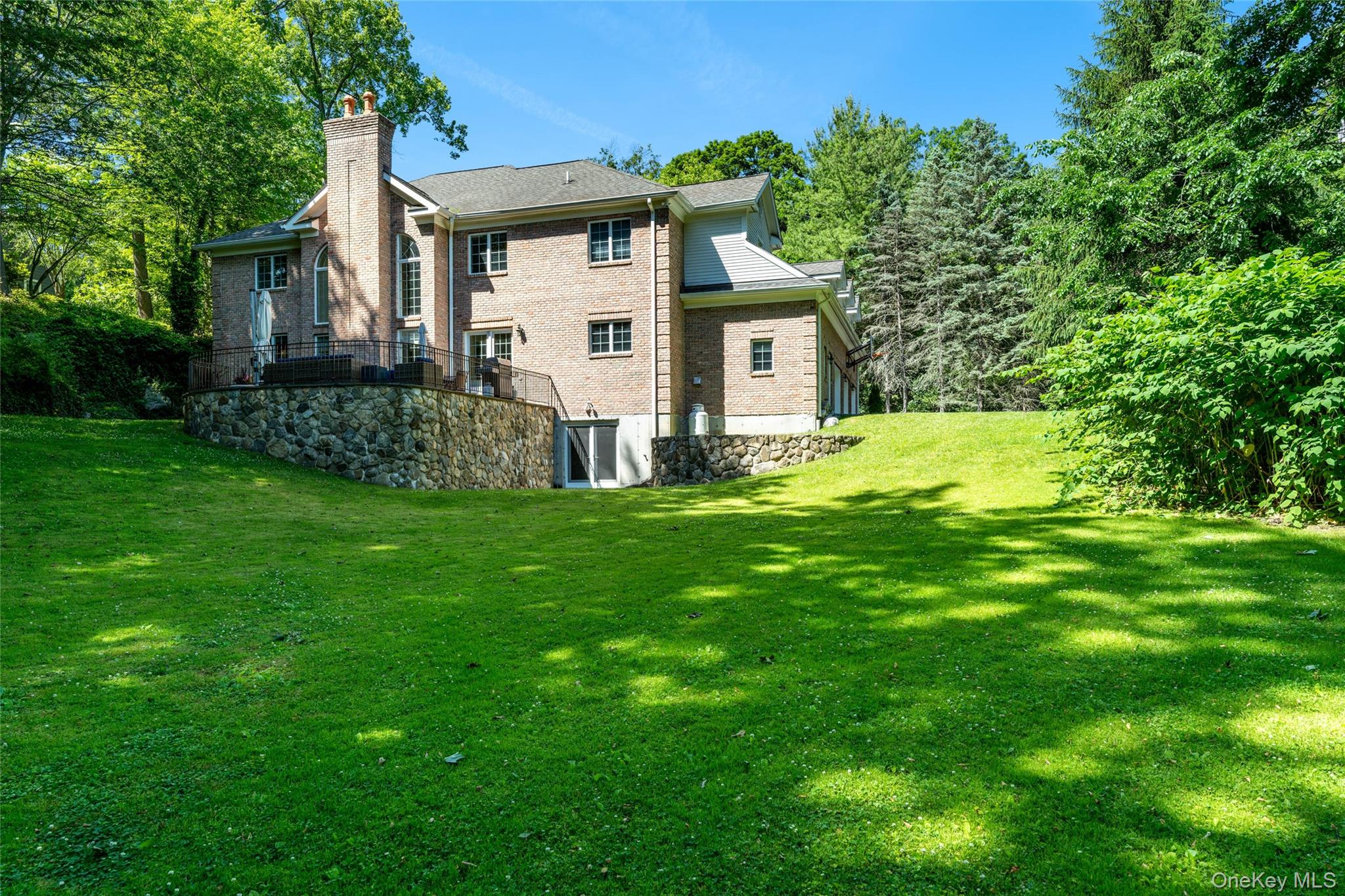1 Old Mill Road