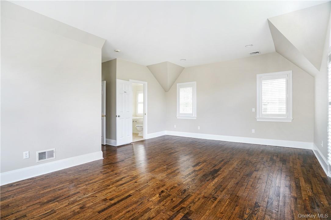 66 Apawamis Avenue