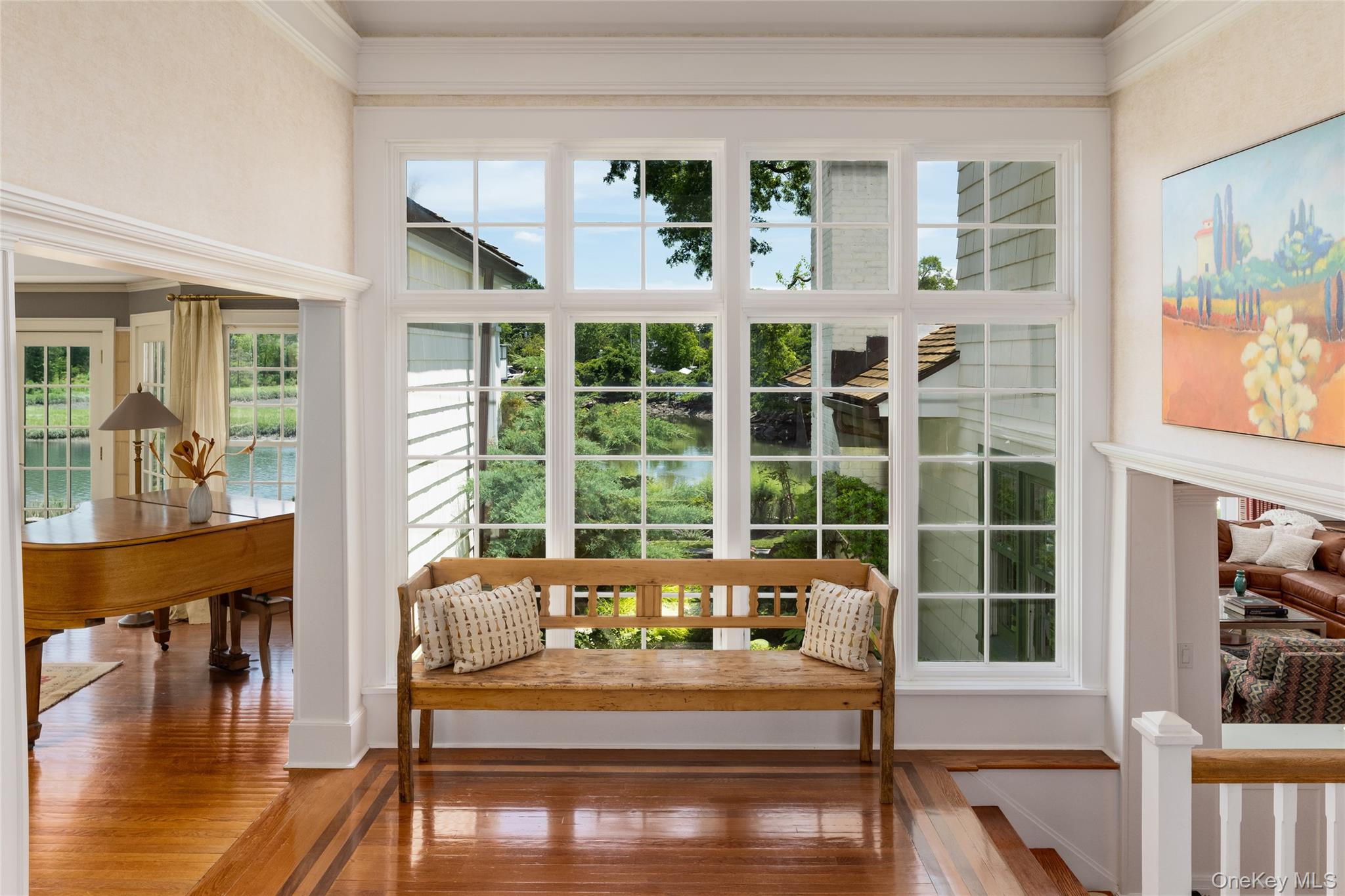 87 Hix Avenue
