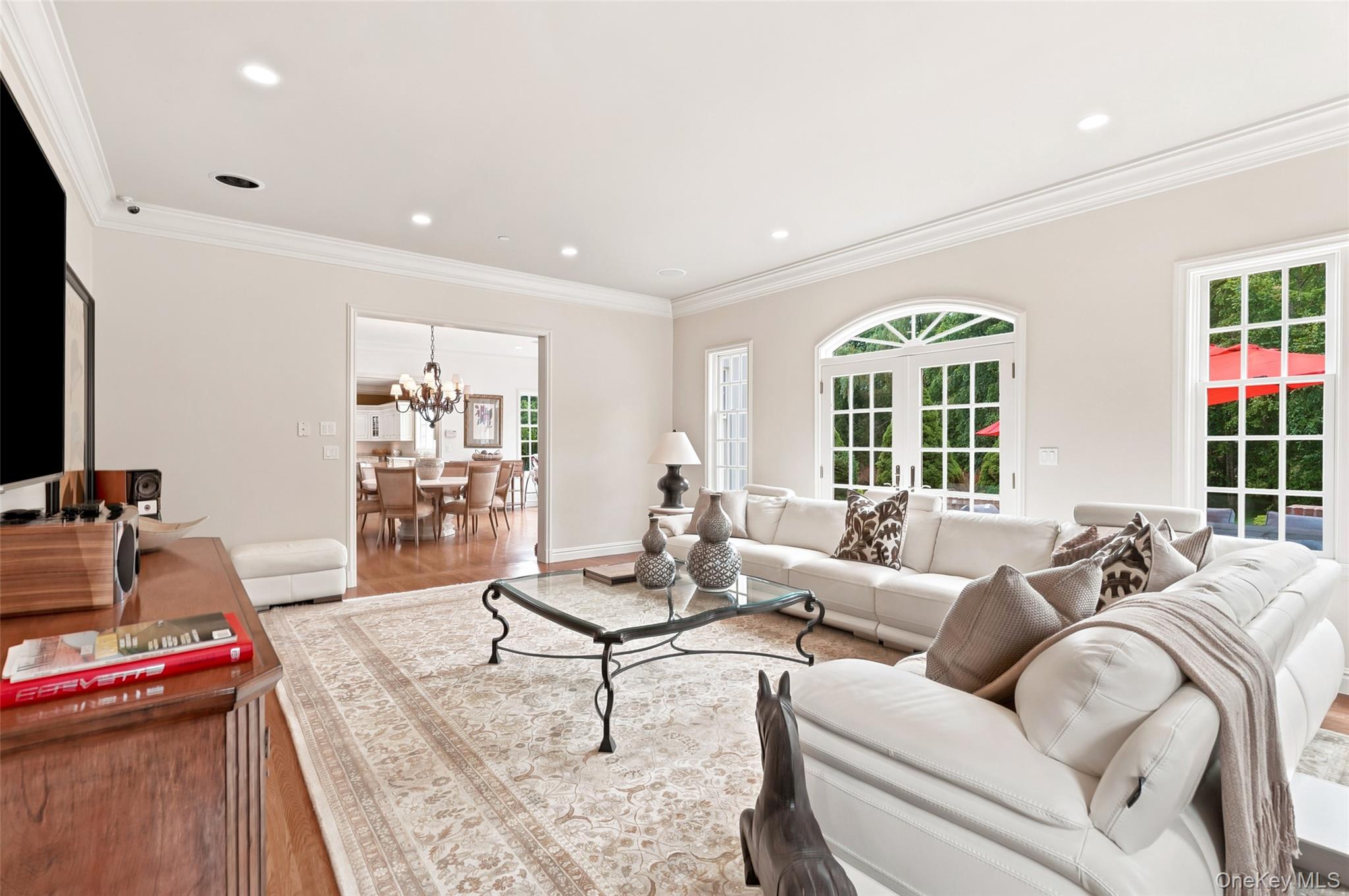 12 Magnolia Drive