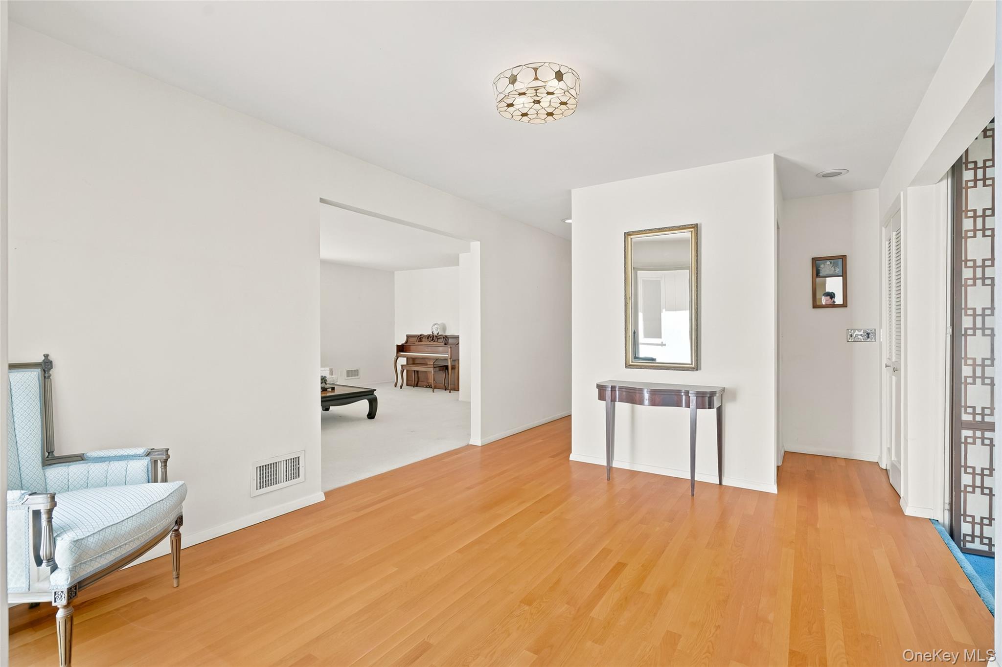 8 Palma Drive