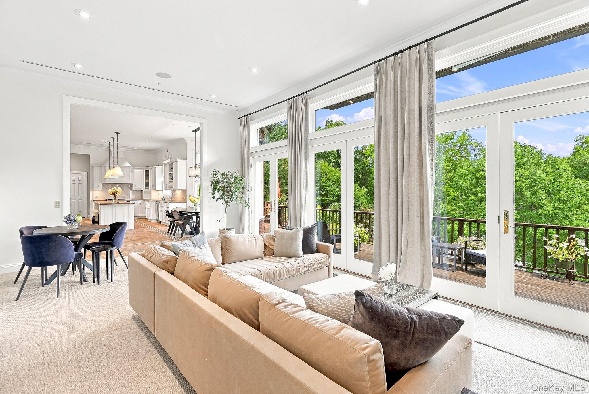 54 Forest Lake Drive