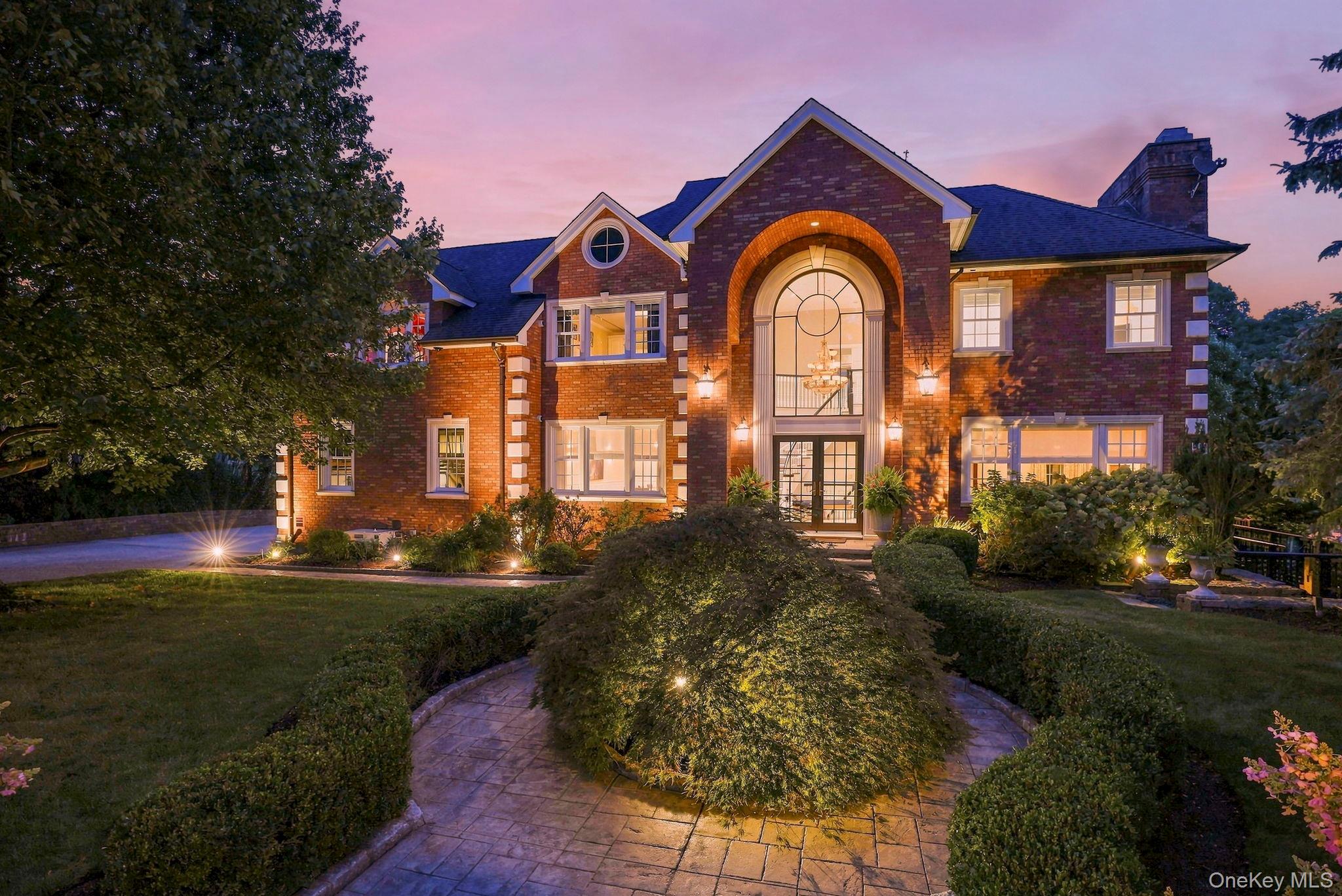 54 Forest Lake Drive