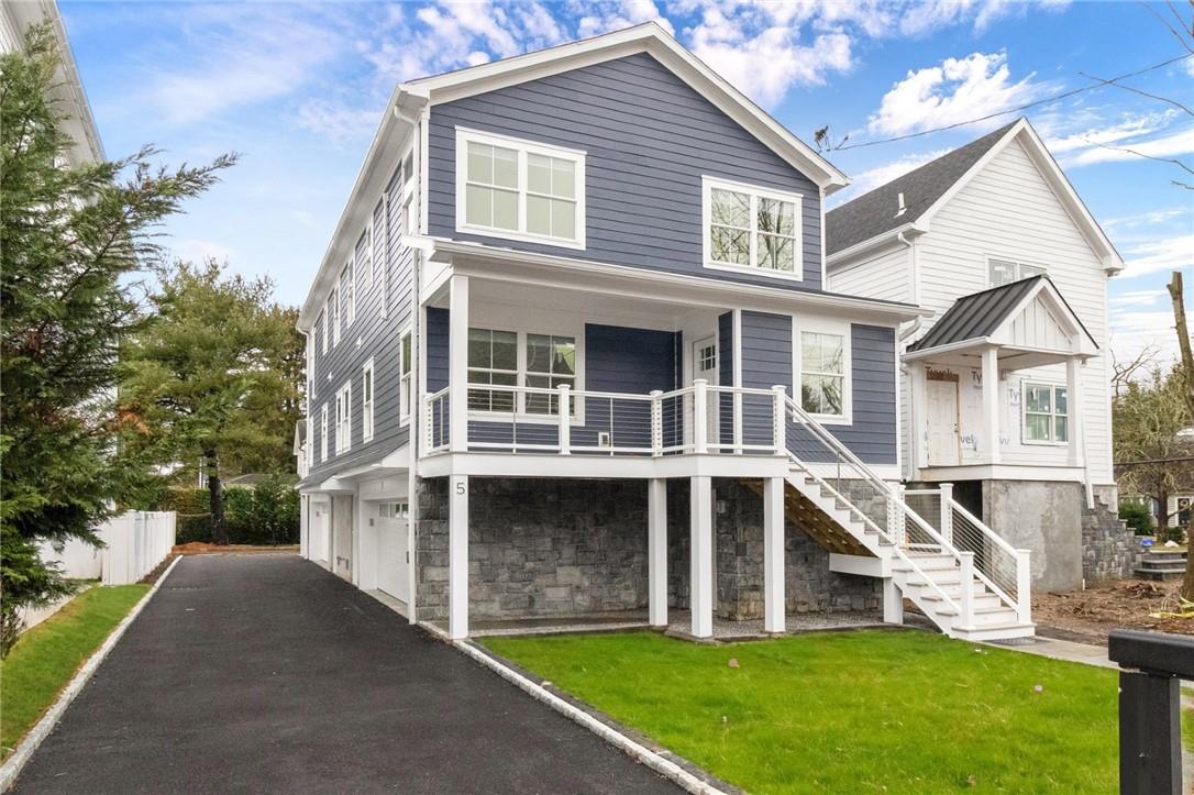5 Blind Brook Lane Unit: Front