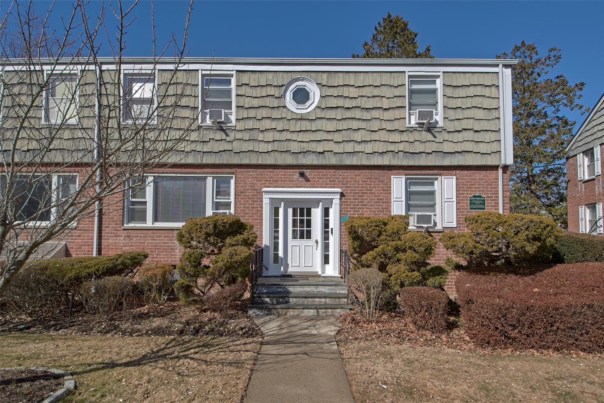 907 Palmer Avenue Unit: B1