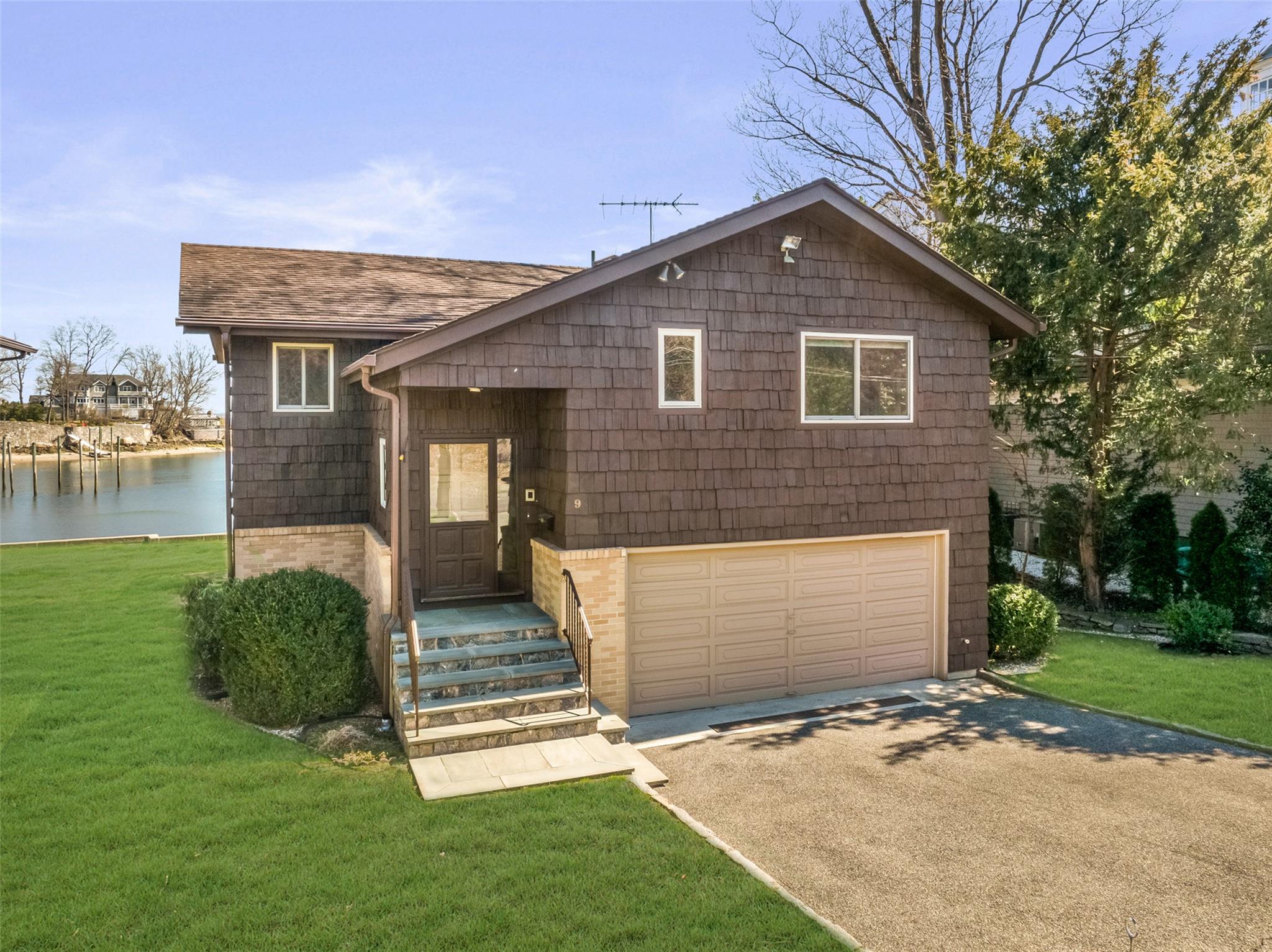 9 Harbor Drive