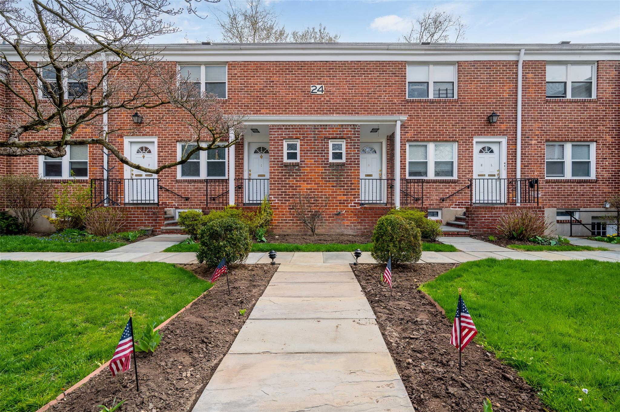 24 Wappanocca Avenue