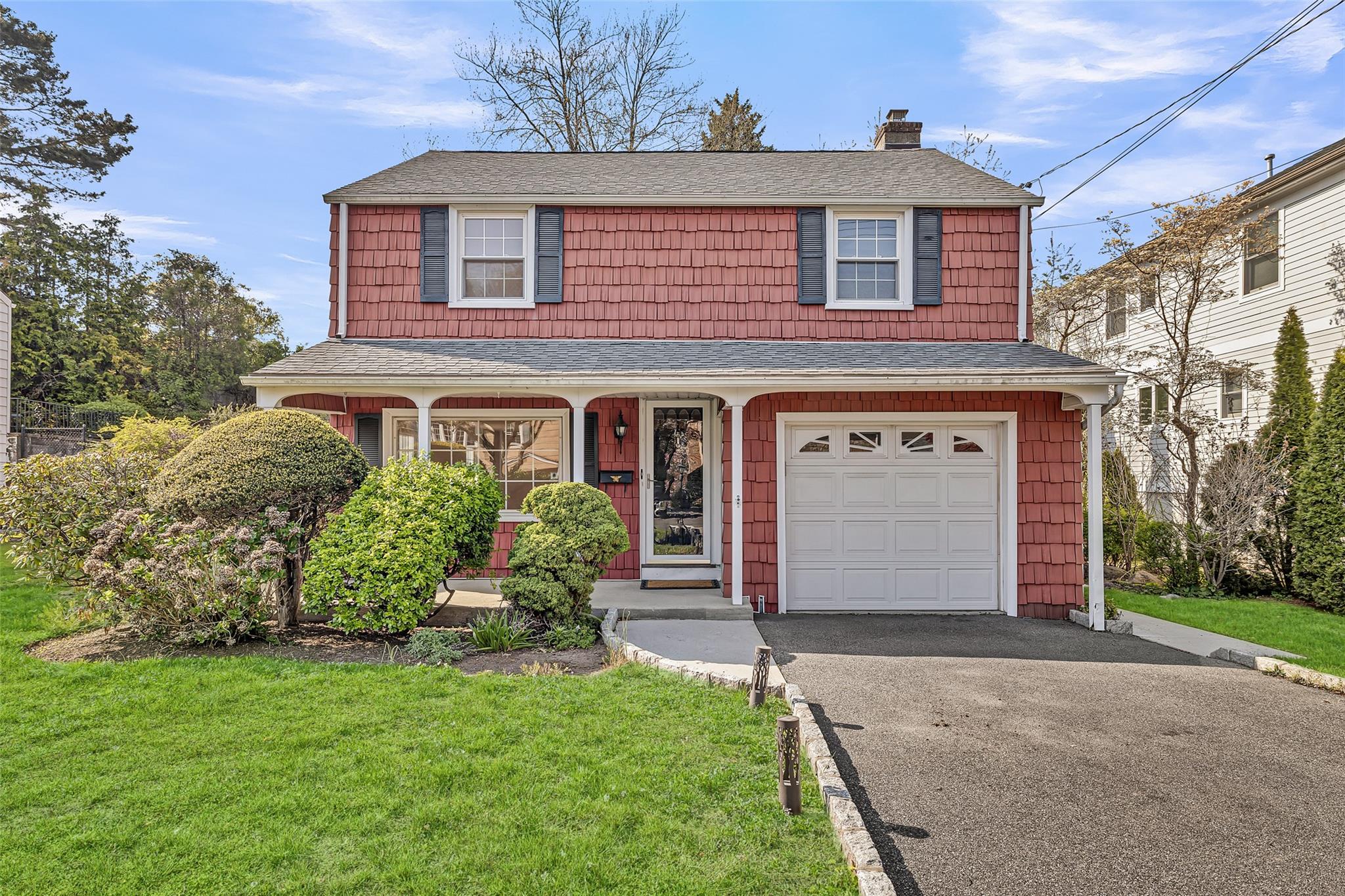62 Henry Avenue