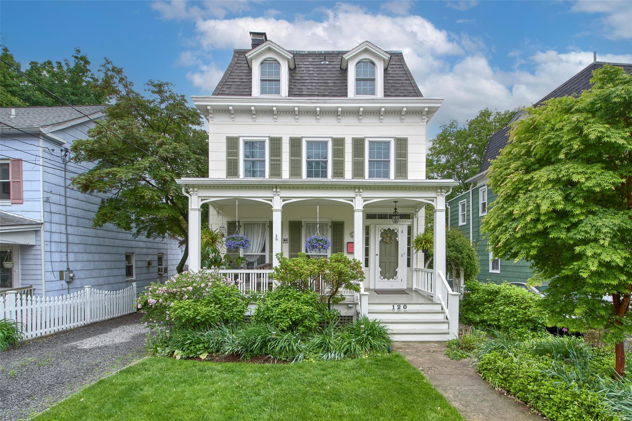 120 Dubois Avenue