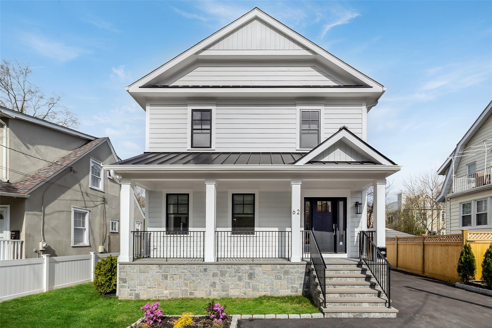 62 Cedar Place
