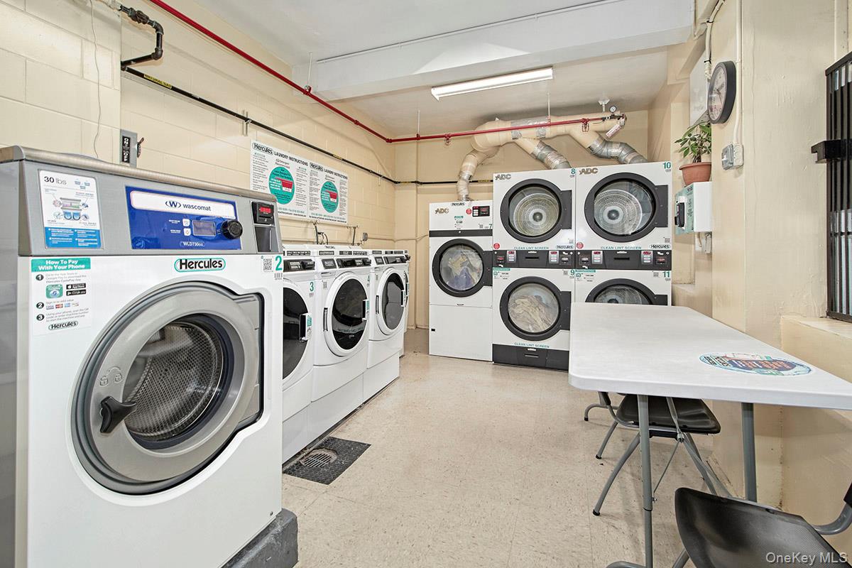 609 Kappock Street Unit: 3F