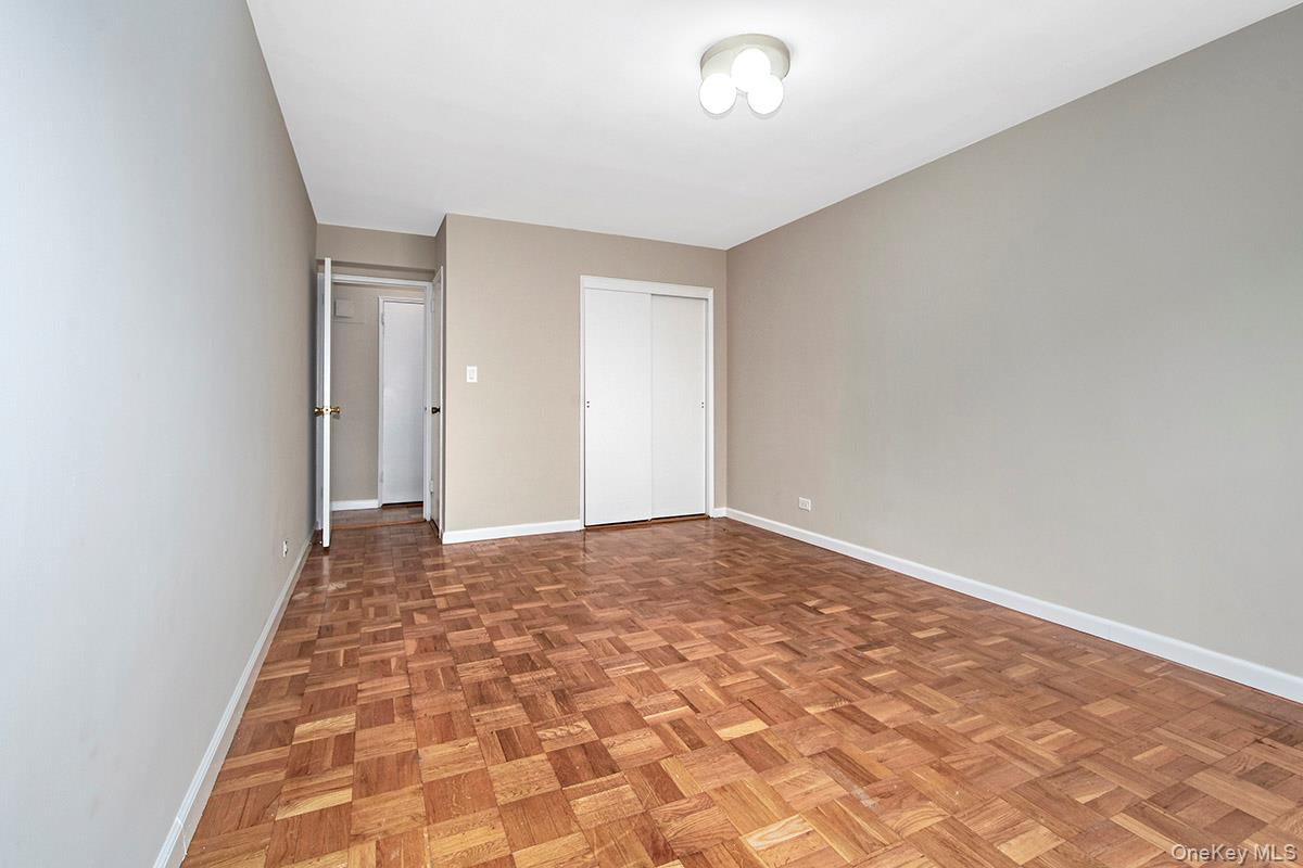 609 Kappock Street Unit: 3F