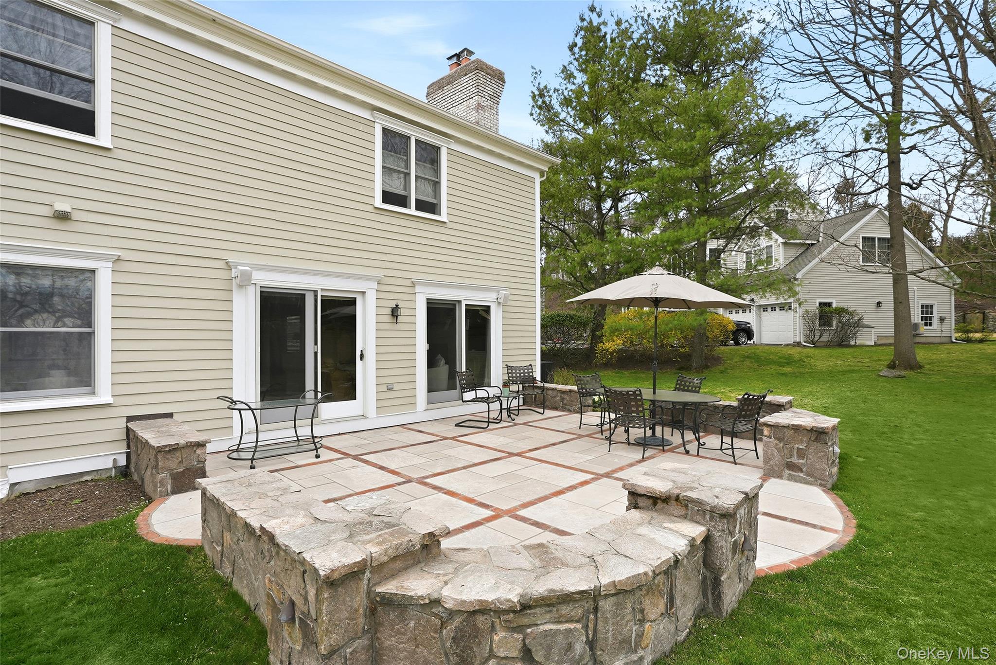 4 Ellis Court