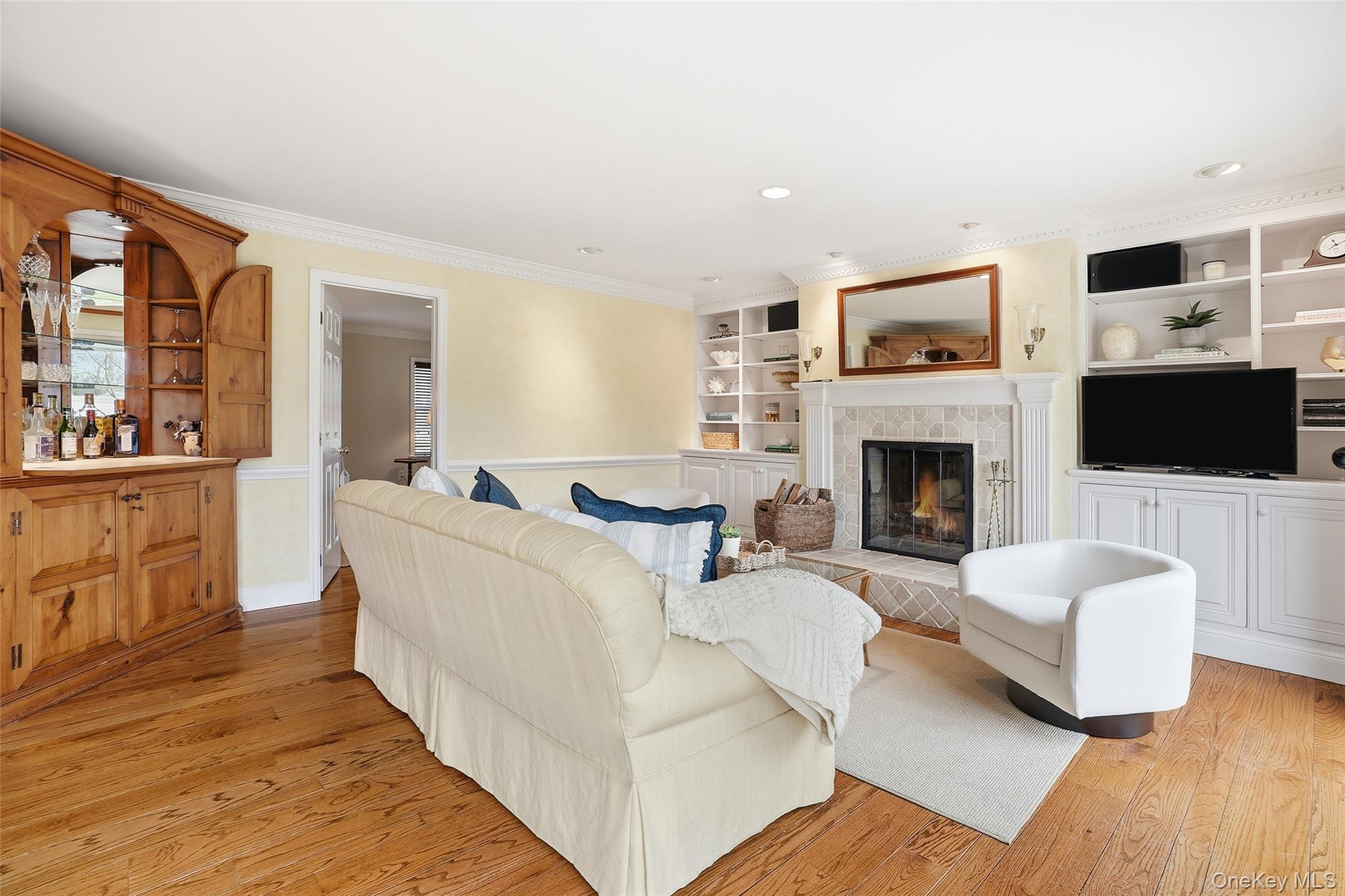 4 Ellis Court