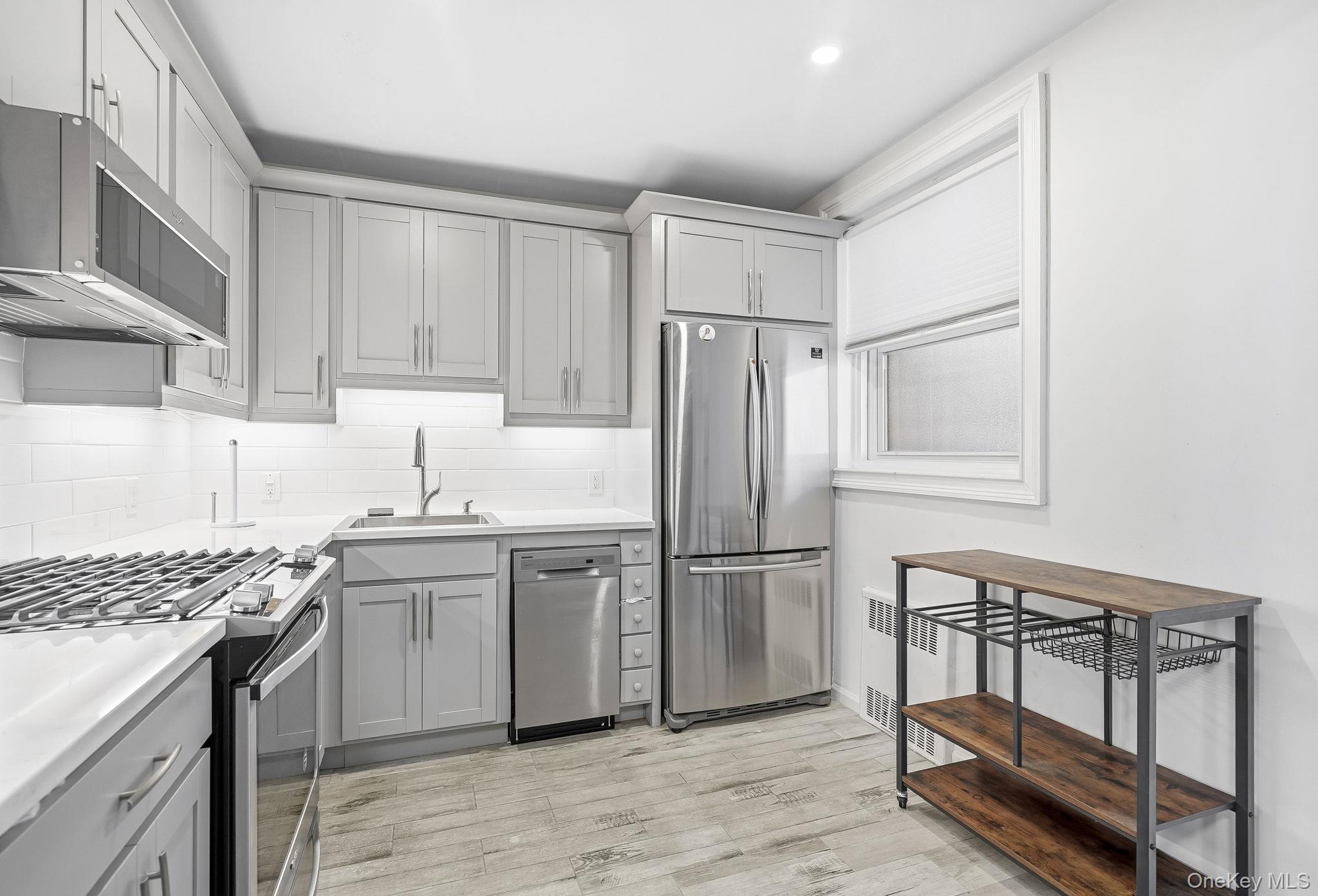 315 King Street Unit: 3C