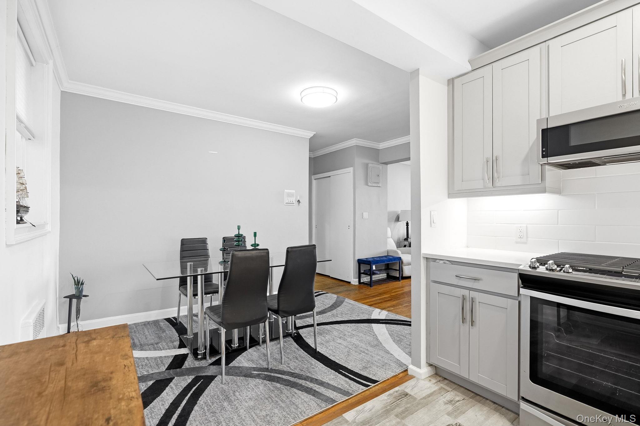 315 King Street Unit: 3C
