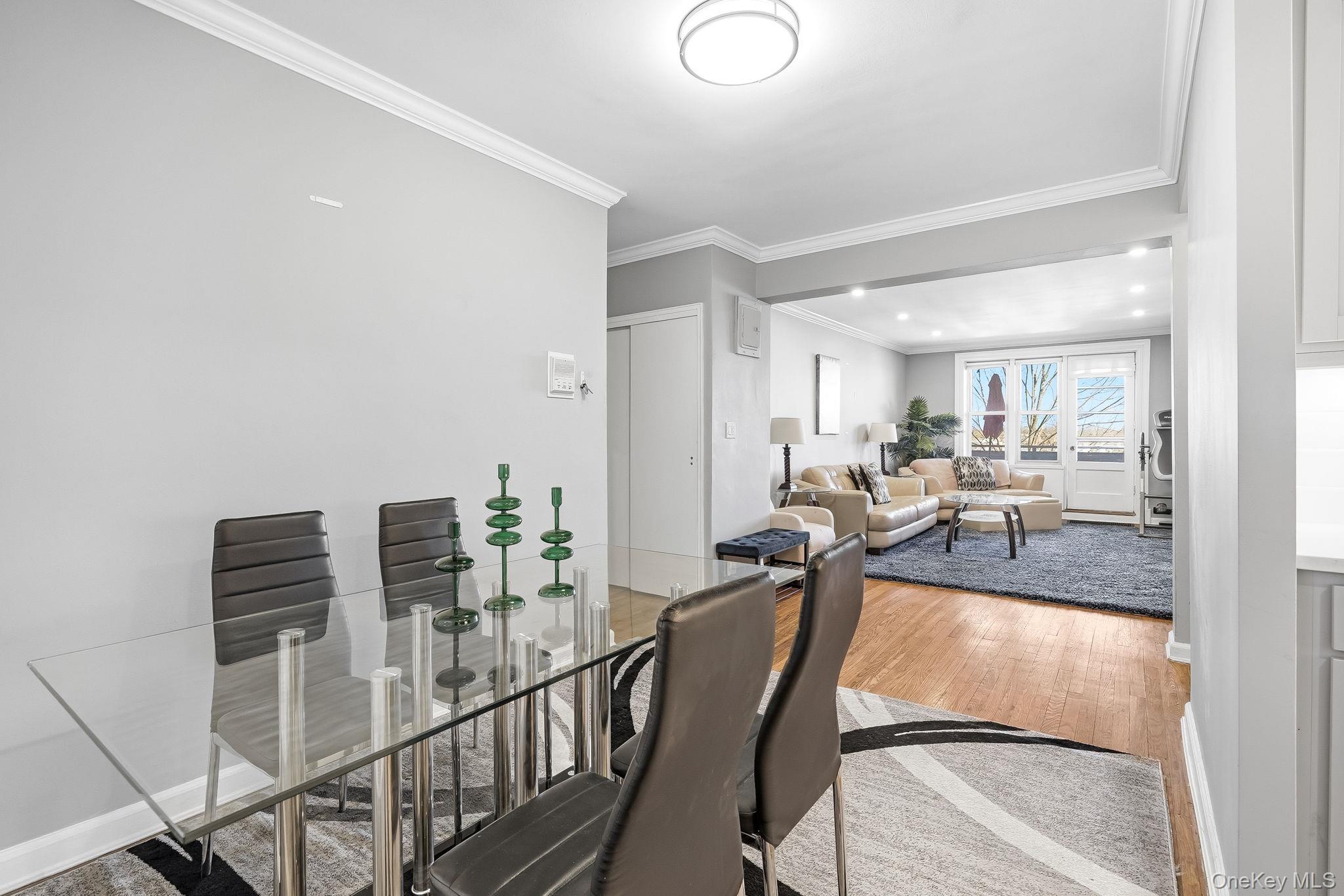 315 King Street Unit: 3C