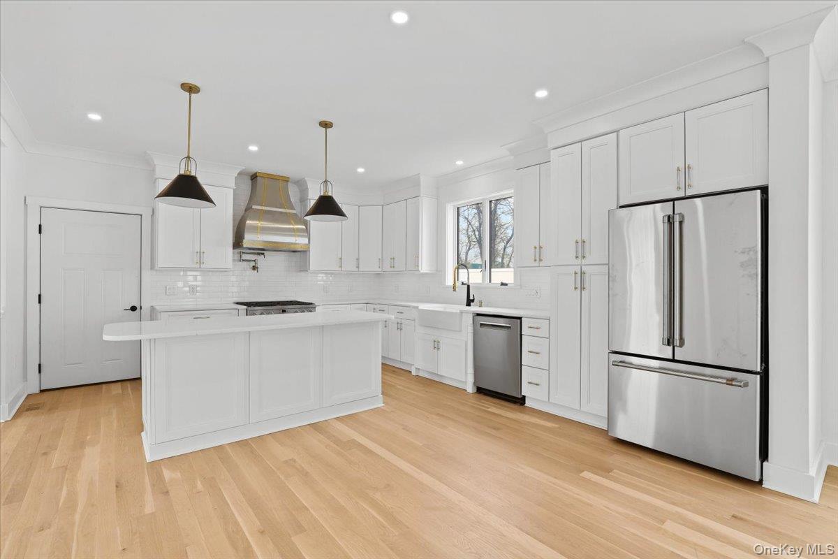 20 Hilltop Drive