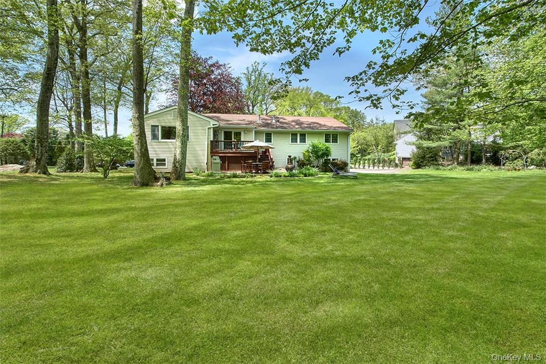 21 Douglas Circle