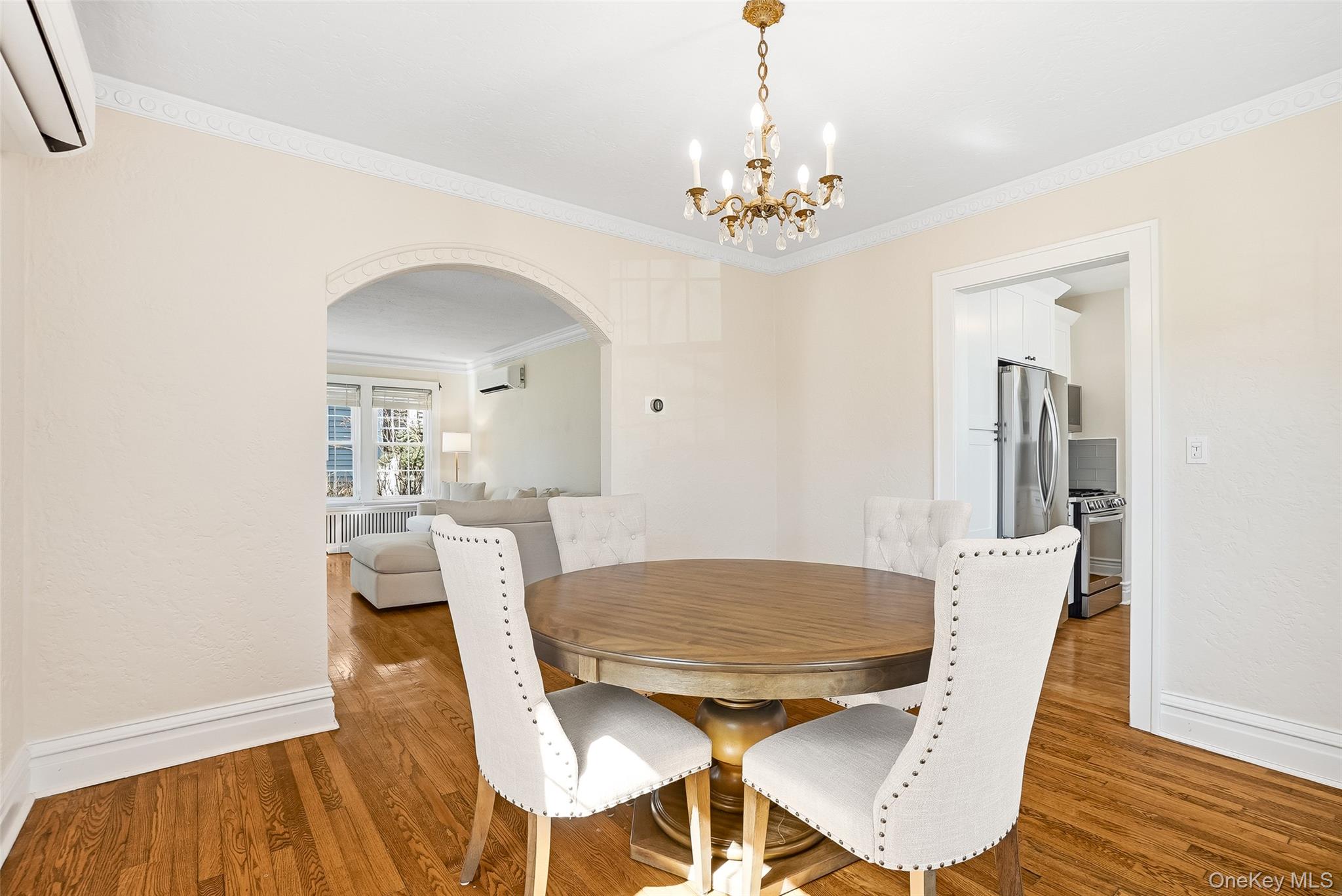 72 Hawley Avenue