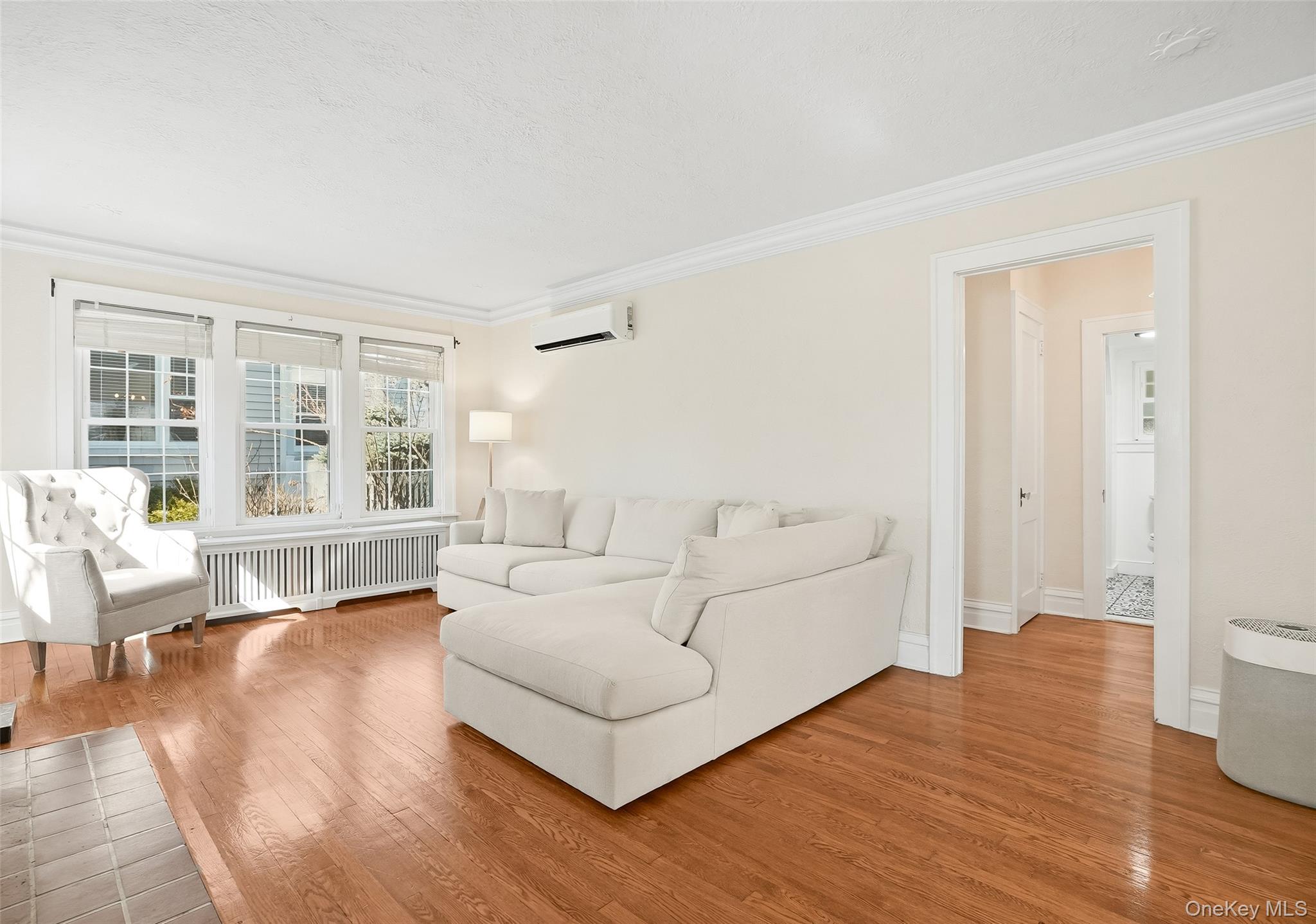 72 Hawley Avenue
