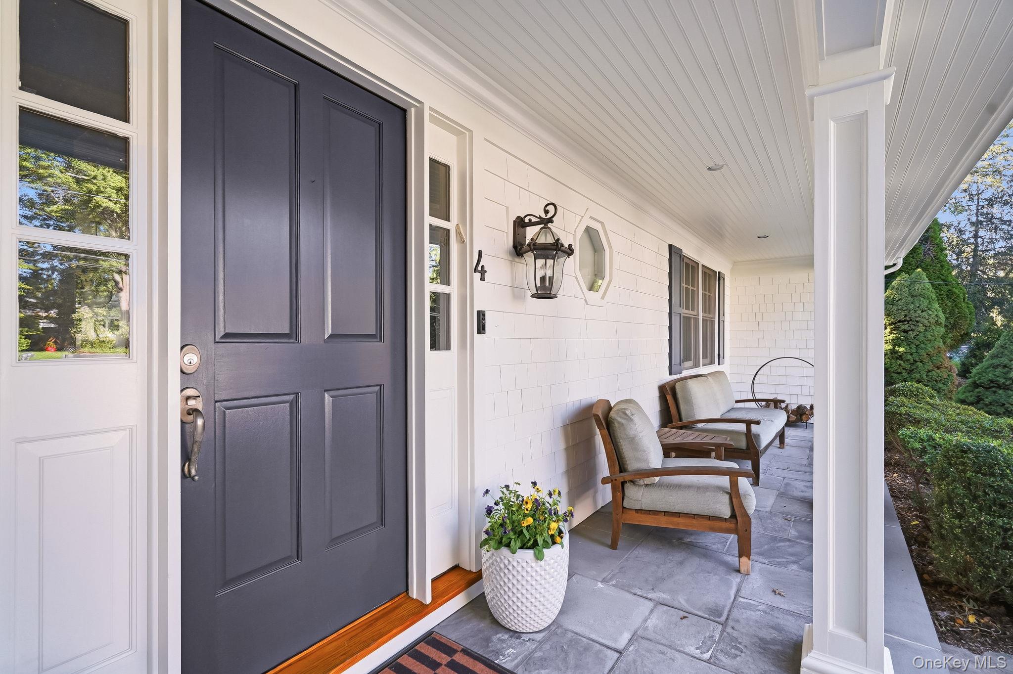 4 Boulder Road