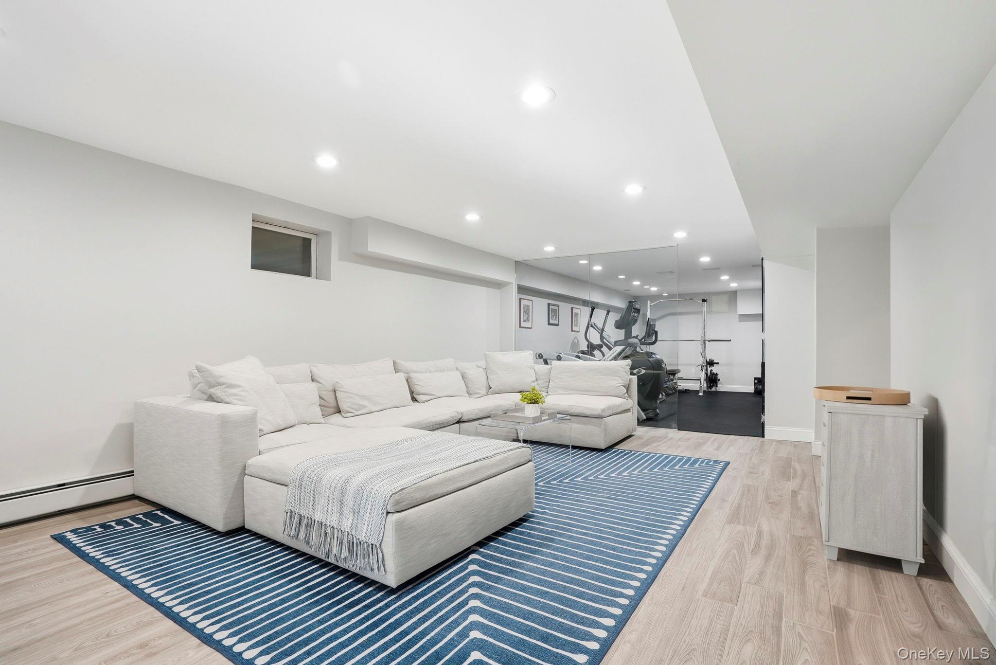 4 Boulder Road
