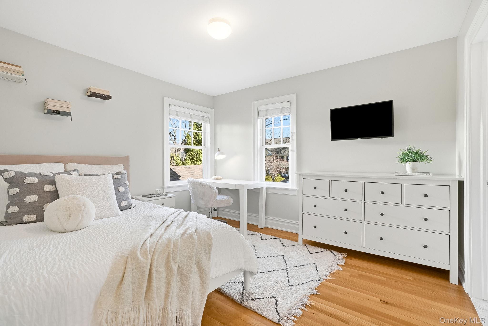 4 Boulder Road