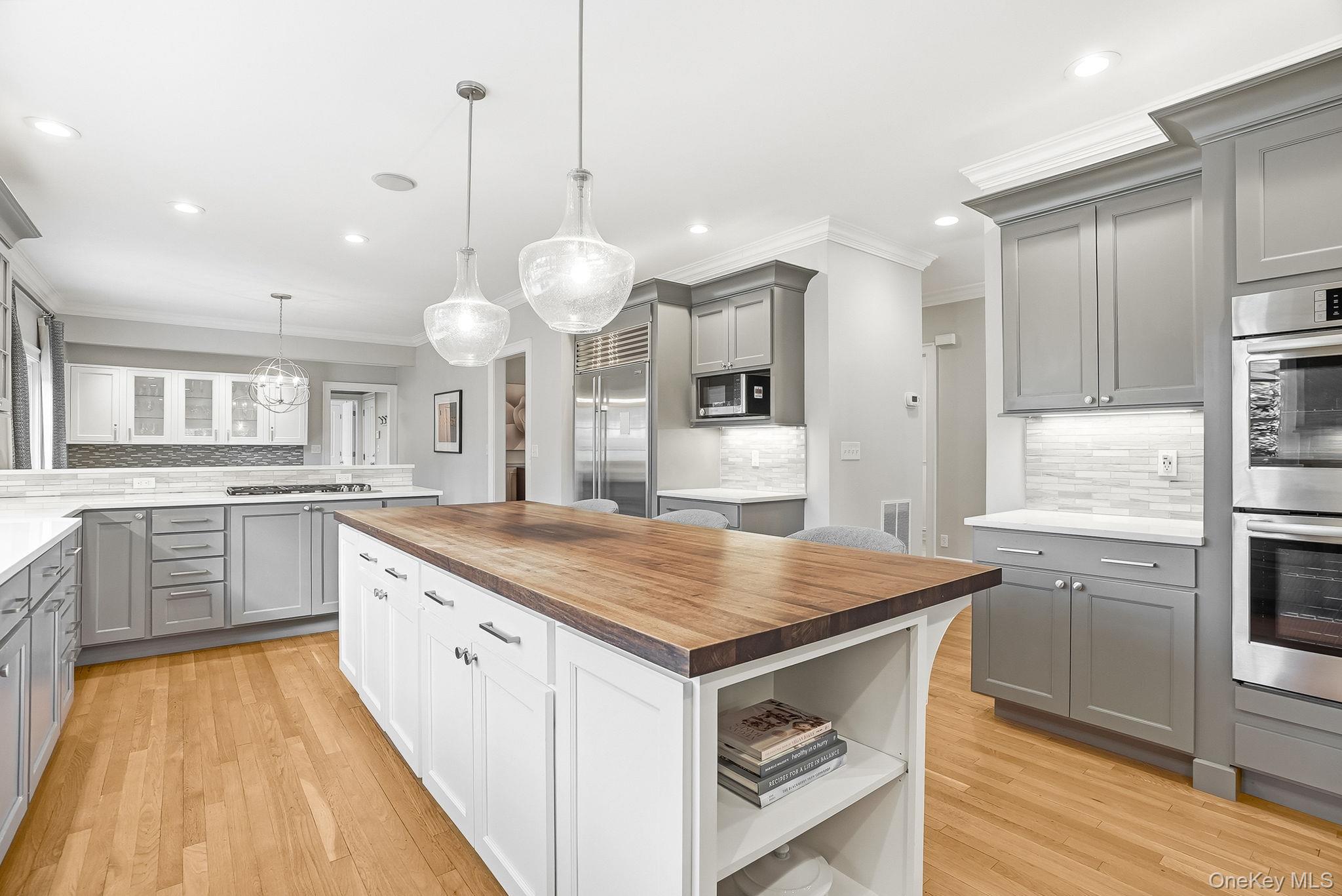 4 Boulder Road