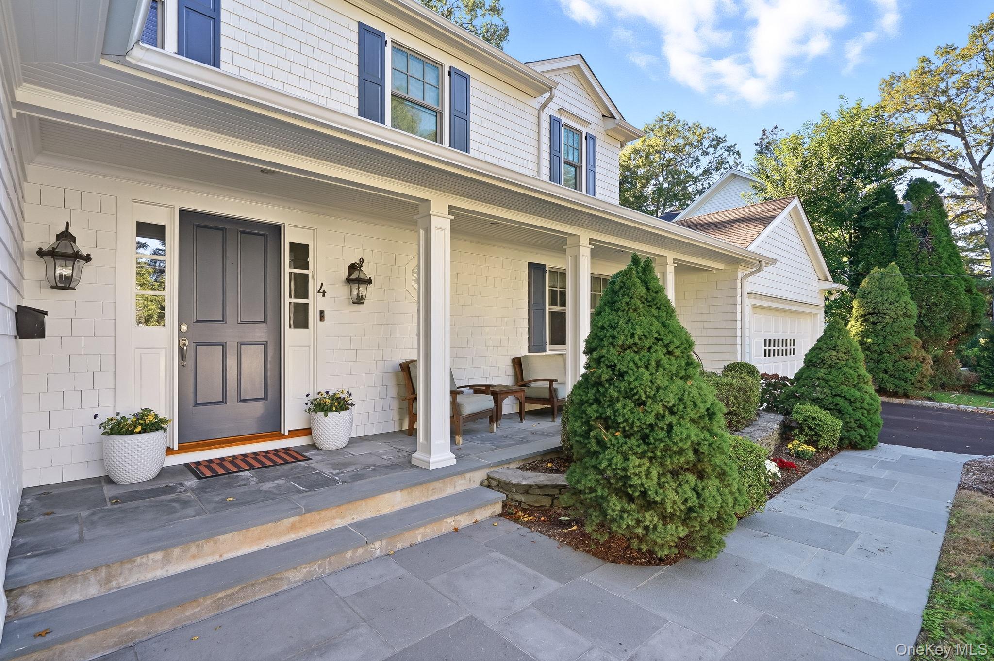 4 Boulder Road